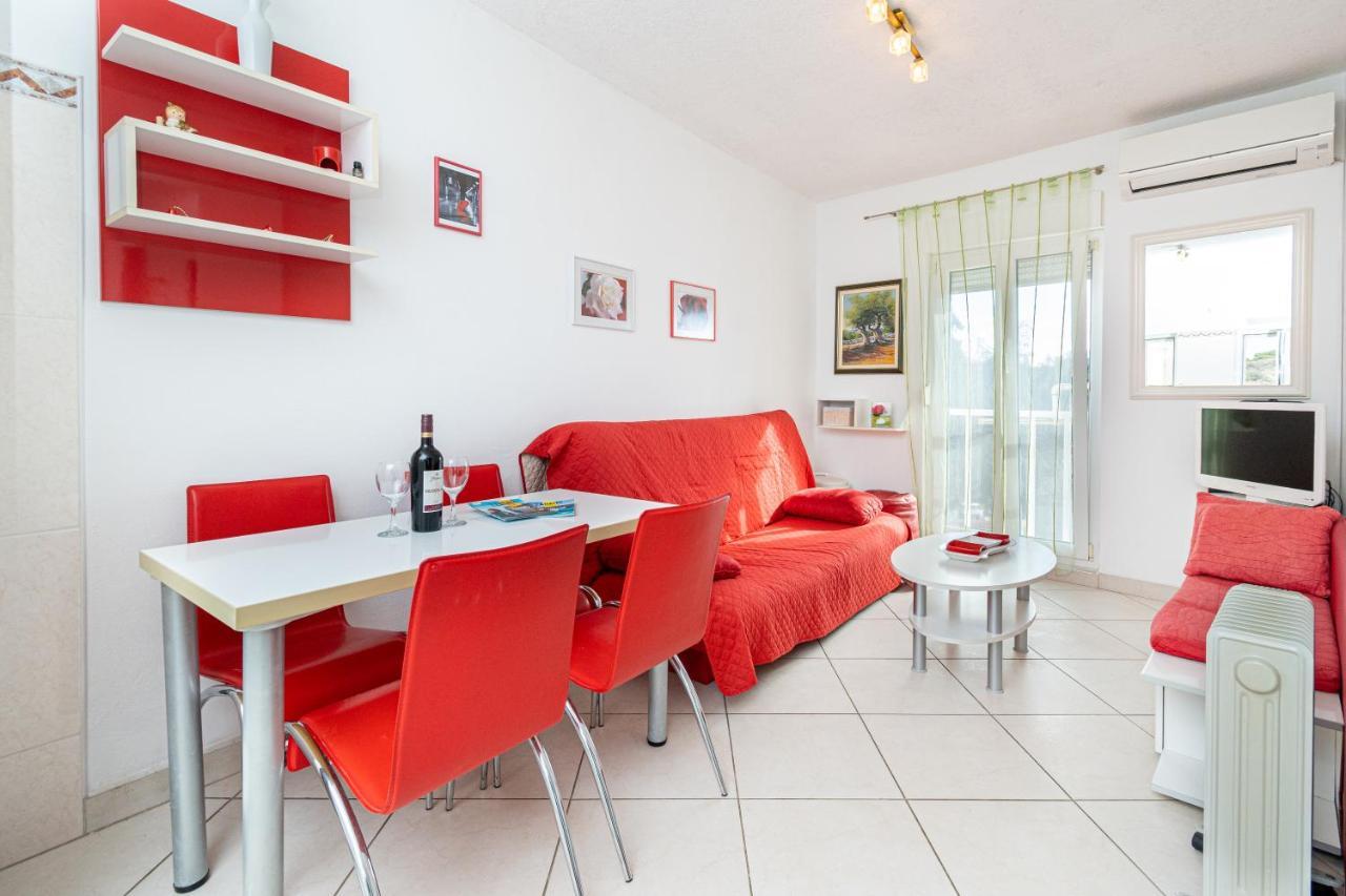 Apartment Bazen Zadar Exteriör bild